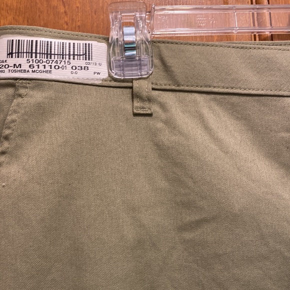 Dickies khaki pants - Picture 2 of 4